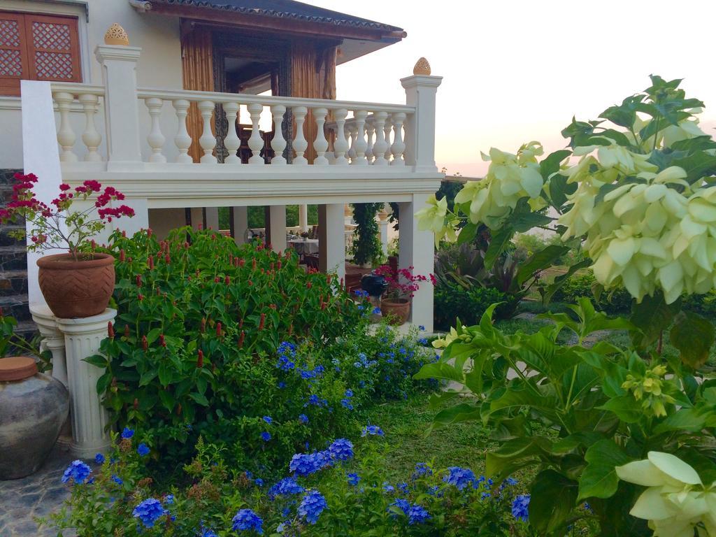 Ataalaya Farmhouse Batangas Екстер'єр фото
